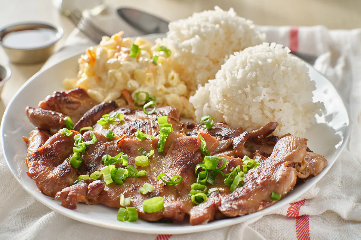 hawaiian bbq plate with barbecue chicken and rice